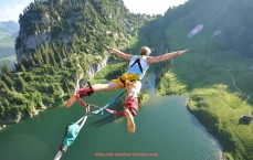 24VS体育直播-拉力健身器材的好处与训练效果：拉力器的训练效果与适用范围解析